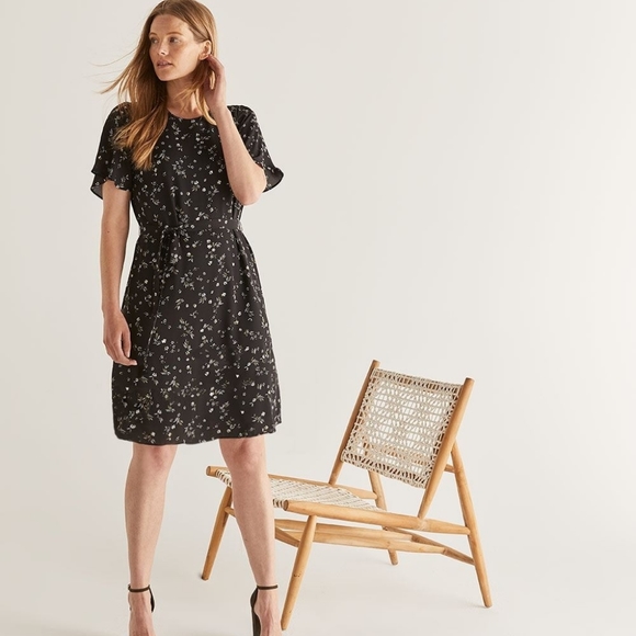 Floral Print Belted Shift Dress - Picture 3 of 3